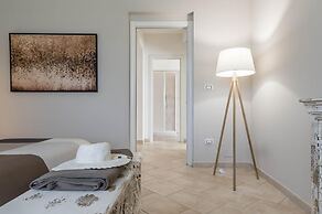 Villa Sara con Piscina by Wonderful Italy