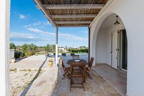 Villa Sara con Piscina by Wonderful Italy