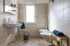 Villa Sara con Piscina by Wonderful Italy