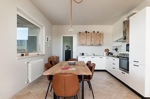 Villa Sara con Piscina by Wonderful Italy