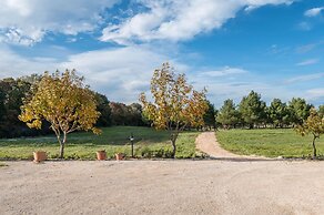 Villa Sara con Piscina by Wonderful Italy