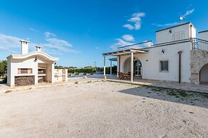Villa Sara con Piscina by Wonderful Italy