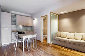 Studio La Romantica con Terrazzino by Wonderful Italy