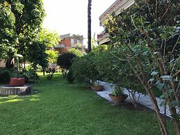 Studio La Romantica con Terrazzino by Wonderful Italy