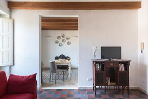 Aretusa Apartment With Balcony