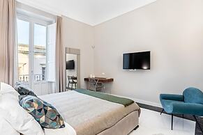 Riva Apartment With Balcony