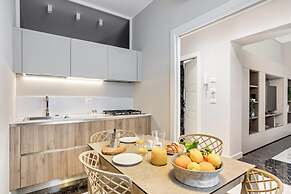 Riva Apartment With Balcony