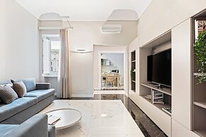 Riva Apartment With Balcony