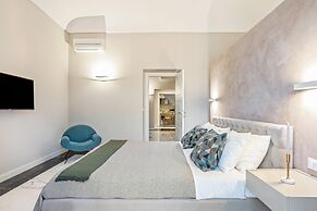 Riva Apartment With Balcony