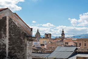 Cassaro Apartment con Terrazza by Wonderful Italy