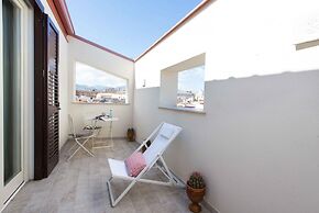 Cassaro Apartment con Terrazza by Wonderful Italy