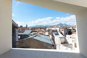 Cassaro Apartment con Terrazza by Wonderful Italy