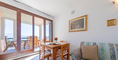 Ferrari 13 Apartment by Wonderful Italy