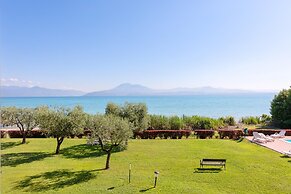 Ferrari 13 Apartment by Wonderful Italy