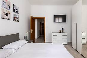 Modern Apartment in Bologna by Wonderful Italy