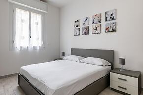 Modern Apartment in Bologna by Wonderful Italy