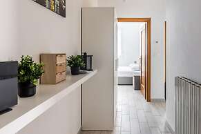 Modern Apartment in Bologna by Wonderful Italy