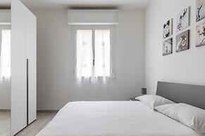 Modern Apartment in Bologna by Wonderful Italy