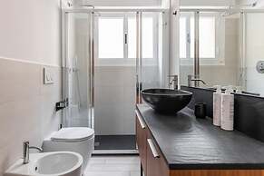 Modern Apartment in Bologna by Wonderful Italy