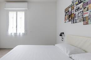 Modern Apartment in Bologna by Wonderful Italy