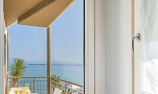 Residenza Miralago With Pool - Studio Apartment With Lake View