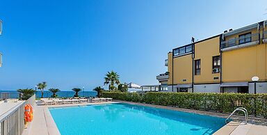 Residenza Miralago With Pool - Studio Apartment With Lake View