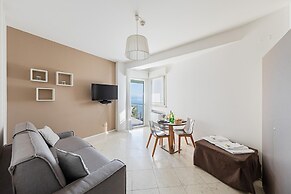 Residenza Miralago With Pool - Studio Apartment With Lake View