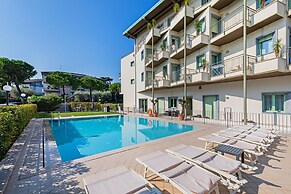 Residenza Miralago With Pool - Studio Apartment With Lake View