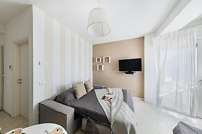 Residenza Miralago With Pool - Studio Apartment With Lake View