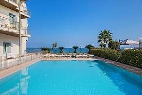 Residenza Miralago With Pool - Studio Apartment With Lake View