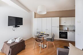 Residenza Miralago With Pool - Studio Apartment With Lake View