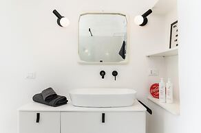 Olivia in Wonderland by Wonderful Italy