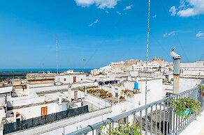 Olivia in Wonderland by Wonderful Italy