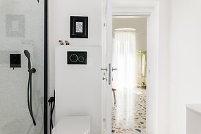 Olivia in Wonderland by Wonderful Italy