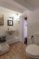 Salomone Apartment 15 With Terrace by Wonderful Italy