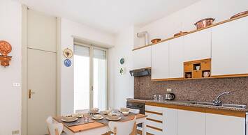 Crocetta Family Apartment by Wonderful Italy