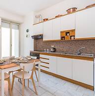 Crocetta Family Apartment by Wonderful Italy