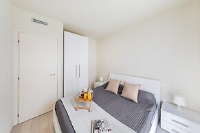 La Romantica - Cristina by Wonderful Italy