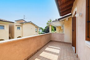 La Romantica - Cristina by Wonderful Italy