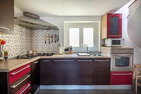 Terrazza dei Colori Alla Kalsa by Wonderful Italy