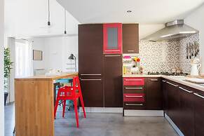 Terrazza dei Colori Alla Kalsa by Wonderful Italy