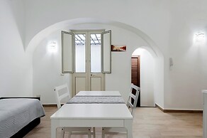 Trinit 57 Apartment by Wonderful Italy