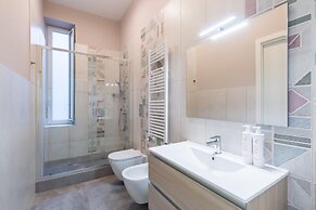 Arenella Family Apartment by Wonderful Italy