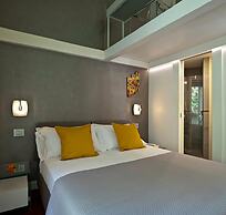 Elegant Apartment at Chiaia by Wonderful Italy