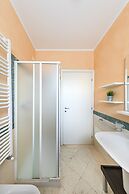 Residenza Miralago With Pool - Ground Floor Studio Apartment