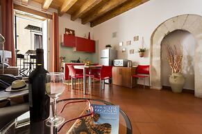 Salomone Apartment 2 by Wonderful Italy
