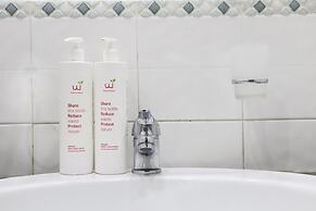 Modern Apartment at Piazza del Ges