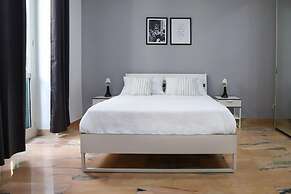 Modern Apartment at Piazza del Ges