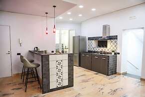Modern Apartment at Piazza del Ges