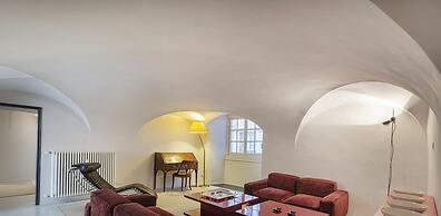 Garibaldi Glamorous Apartment by Wonderful Italy